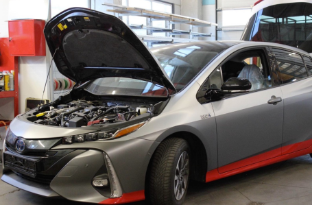 Laboratorio di Veicoli Elettrici Ibridi Plug-In